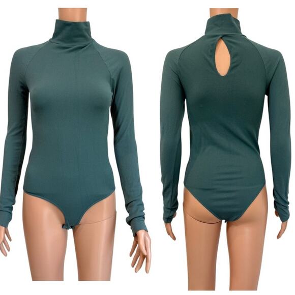 FP Movement M/L Seamless Turtleneck Bodysuit keyhole back cutout BC 2701 - Picture 2 of 10